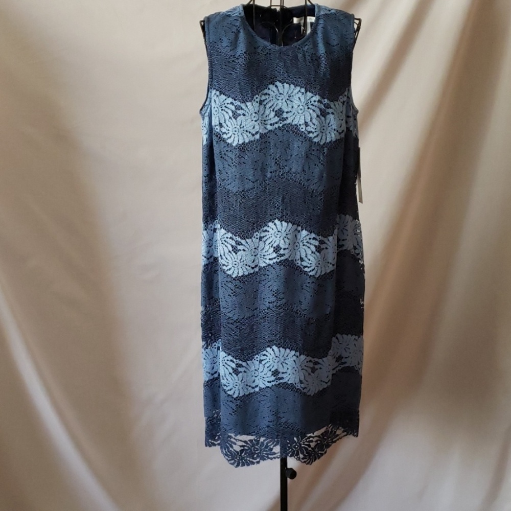 New London Times Lace Dress